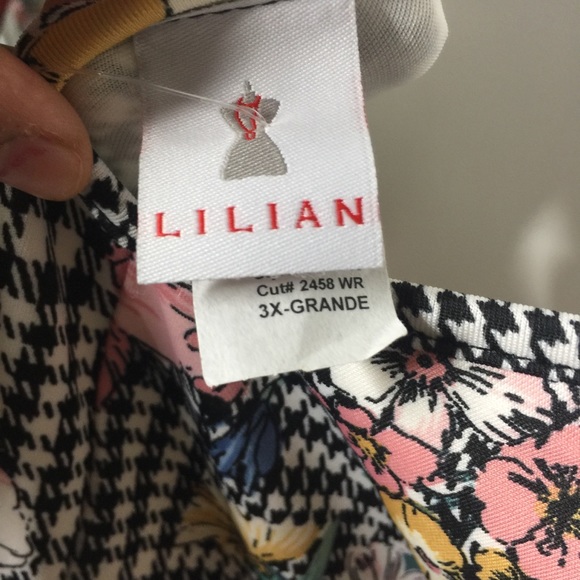 NWT Lilian size 3X cold shoulder floral mini dress - Picture 7 of 8